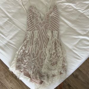 White and Cream lace romper/jumper SIZE 0-6 SHOWPO